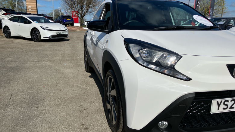 Toyota Aygo X 1.0 VVT-i Edge 5dr Petrol Hatchback